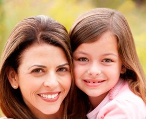 Para los latinos, el Día de las Madres es una celebración de honor y gratitud