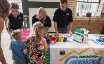 Students Learn to Steer Their Farm Through Ups And Downs This Fair Season